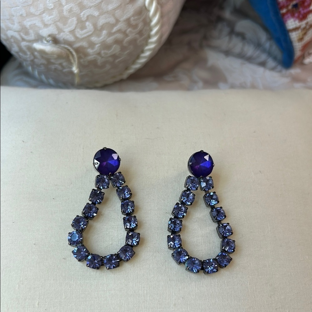 934. Elegant‎ Purple Swarovski Crystal Drop Earrings